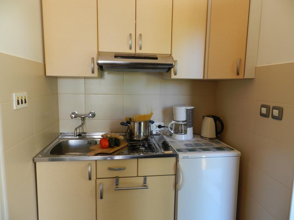 Apartments Lodra Pula Ngoại thất bức ảnh